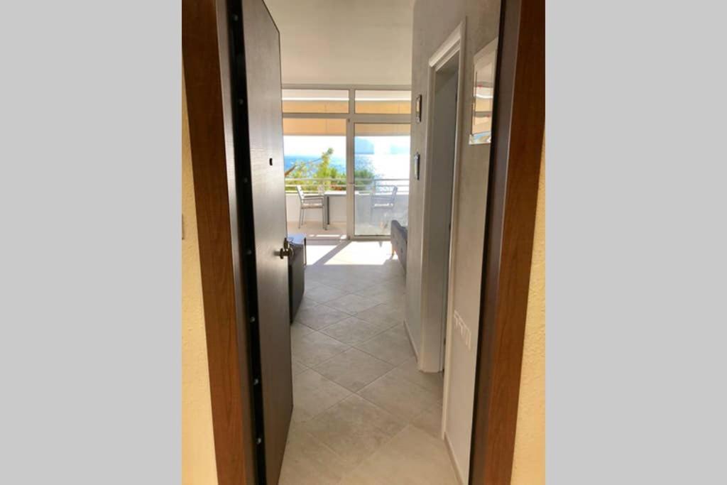 Sea View Apartment Lutráki Kültér fotó